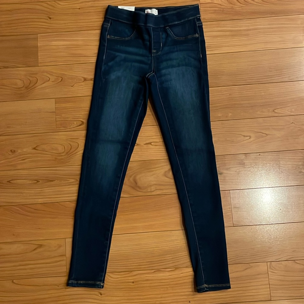 Pull on dark denim girls SO Ultimate jegging- NWTs